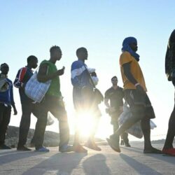 Migranti arrivo a Lampedusa