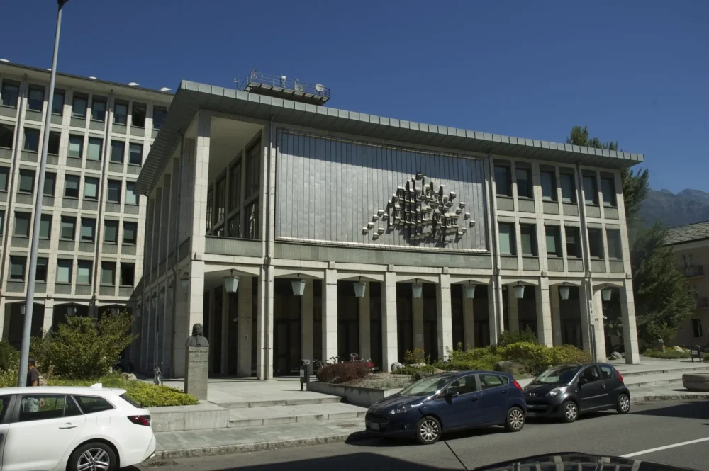 Palazzo Regionale Aosta Scaled