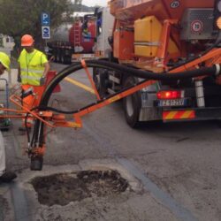 Macchina tappabuche 346828.large