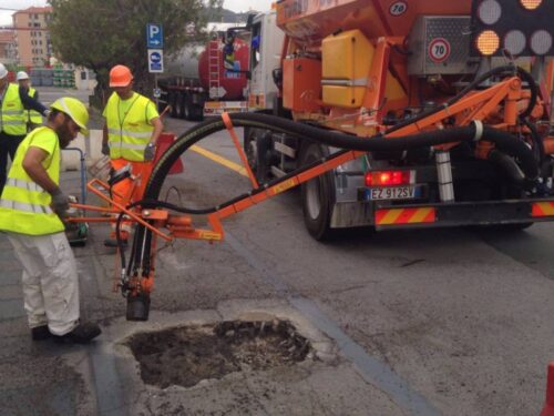 Macchina tappabuche 346828.large